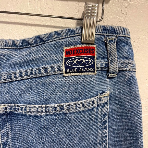 VINTAGE No Excuses Jeans - Picture 5 of 5